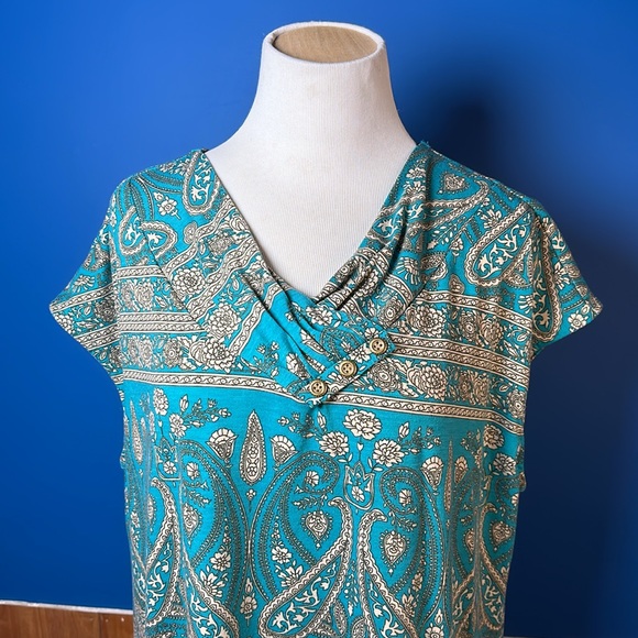 Baikea top - Picture 2 of 9